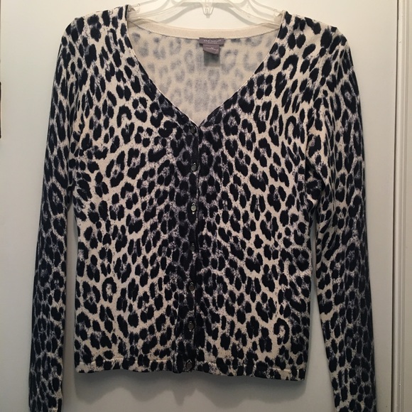 Ann Taylor Petites Leopard Print Sweater SP - Picture 1 of 5